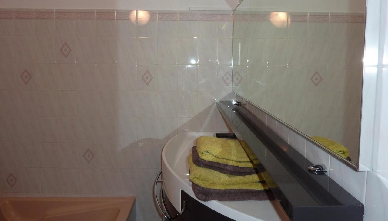 הייר Studio Residence Bona, Vue Hippodrome Et Mer, Clim מראה חיצוני תמונה